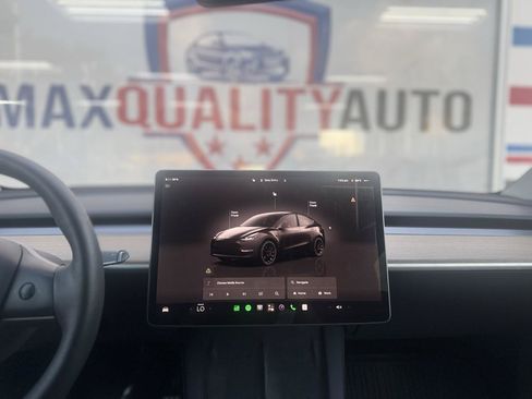 Used 2022 Tesla Model Y Performance AWD/4WD image 49