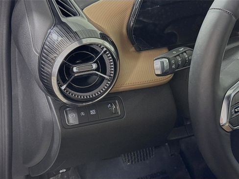 New 2026 Chevrolet Equinox ACTIV w/ Convenience Package III image 5