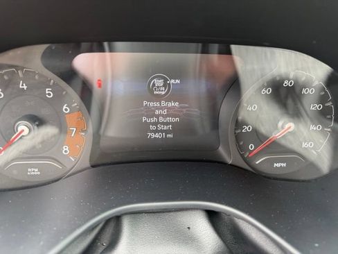 Used 2024 Jeep Compass Latitude AWD/4WD image 5