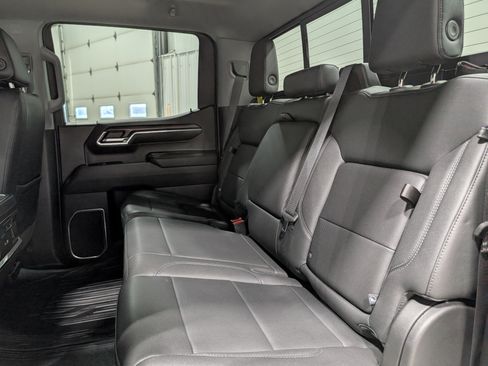 Used 2023 GMC Sierra 1500 SLT w/ SLT Premium Plus Package image 18