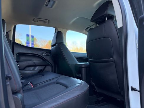 Used 2018 GMC Canyon All Terrain w/ Trailering Package image 17