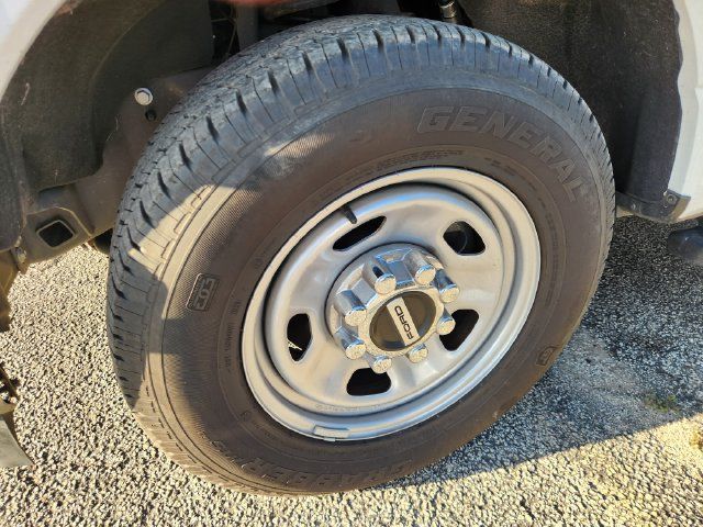 Used 2024 Ford F350 XL w/ 360-Degree Camera Package RWD image 10