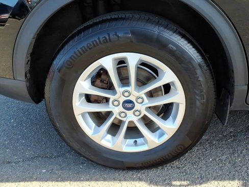 Certified 2022 Ford Escape SE w/ Cold Weather Package image 8