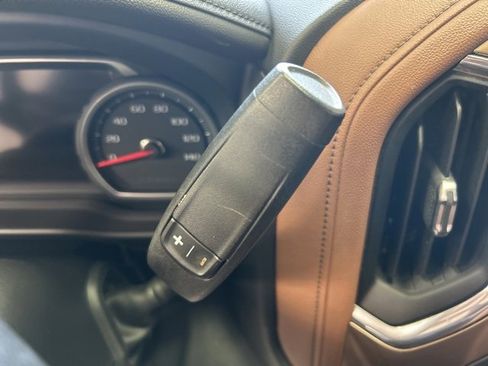 Used 2020 Chevrolet Silverado 2500 High Country w/ Z71 Off-Road Package image 23