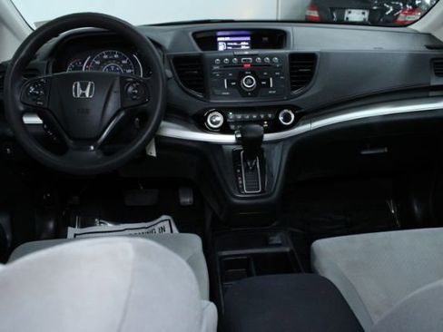Used 2016 Honda CR-V LX image 2