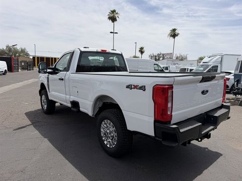 Used 2024 Ford F250 XL AWD/4WD image 4