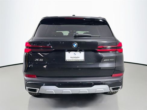 New 2026 BMW X5 sDrive40i w/ Climate Comfort Package RWD image 7