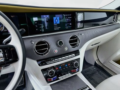 Certified 2026 Rolls-Royce Ghost AWD/4WD image 14