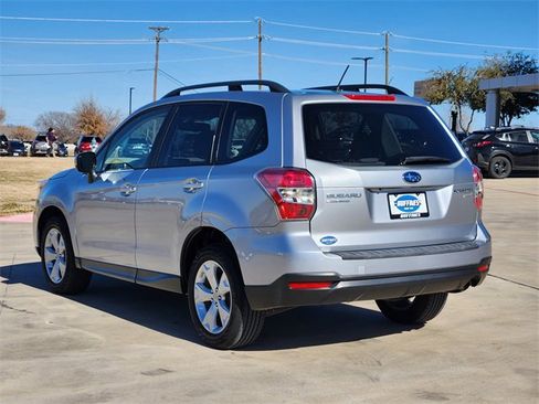 Used 2015 Subaru Forester 2.5i Premium w/ All-Weather Package image 5