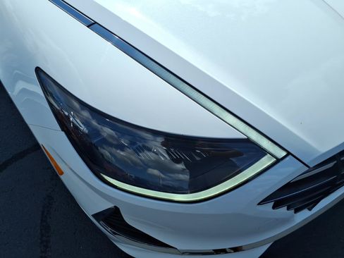 Used 2023 Hyundai Sonata SE w/ Preferred Accessory Package FWD image 12