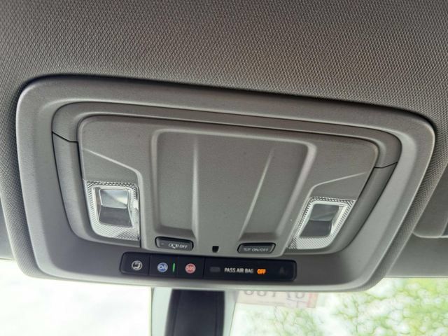 Used 2021 Chevrolet Silverado 1500 LT w/ Bed Protection Package AWD/4WD image 28