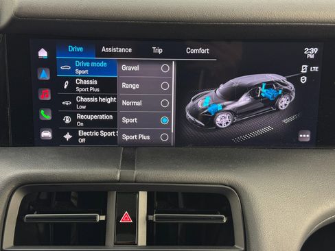 Used 2023 Porsche Taycan 4 Cross Turismo w/ Premium Package image 28