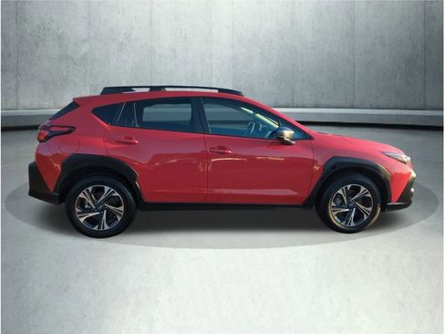 Used 2024 Subaru Crosstrek 2.0i Premium image 7