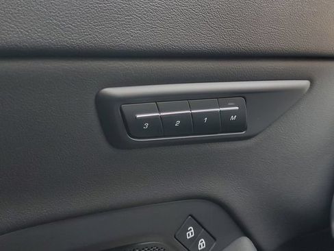 Certified 2024 Jaguar E-PACE R-Dynamic SE AWD/4WD image 26