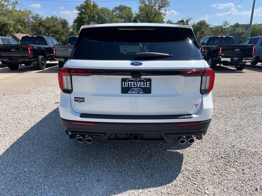 Used 2026 Ford Explorer ST w/ Sun And Sound Package AWD/4WD image 8