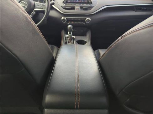 Used 2022 Nissan Altima 2.5 SR image 13