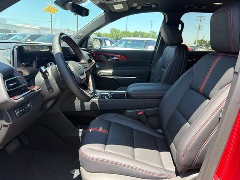 New 2026 Chevrolet Traverse RS AWD/4WD image 12