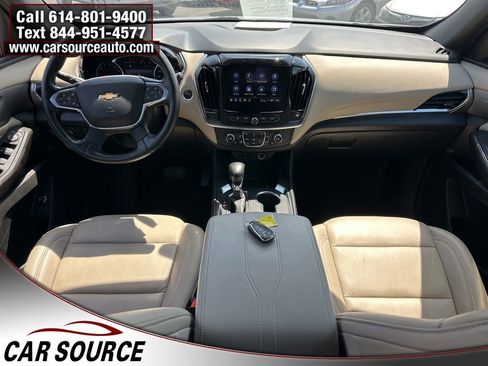 Used 2022 Chevrolet Traverse LT FWD image 15