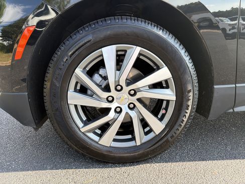 Used 2022 Chevrolet Equinox LT FWD image 11