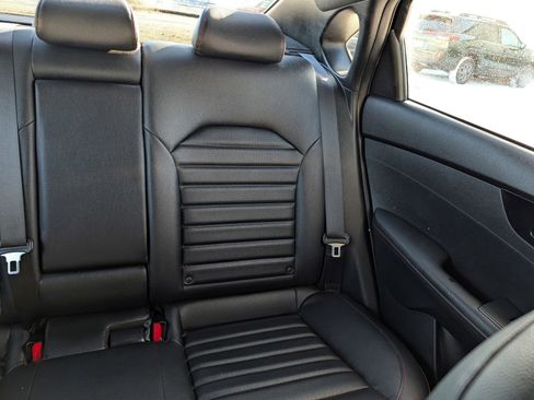 Used 2022 Kia Forte GT w/ GT2 Package image 14