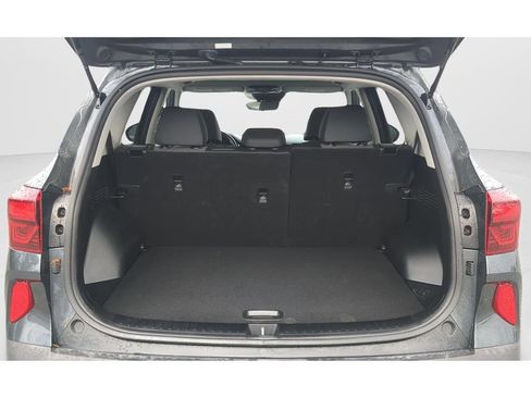 Used 2023 Kia Seltos S AWD/4WD image 9