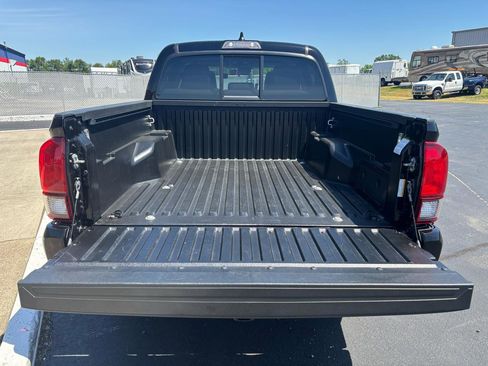 Used 2023 Toyota Tacoma SR AWD/4WD image 11
