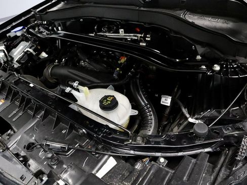 Certified 2025 Ford Explorer ST-Line w/ ST-Line Street Pack image 18