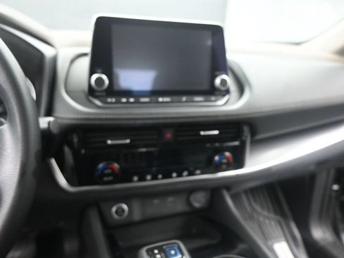 Used 2021 Nissan Rogue SV AWD/4WD image 13