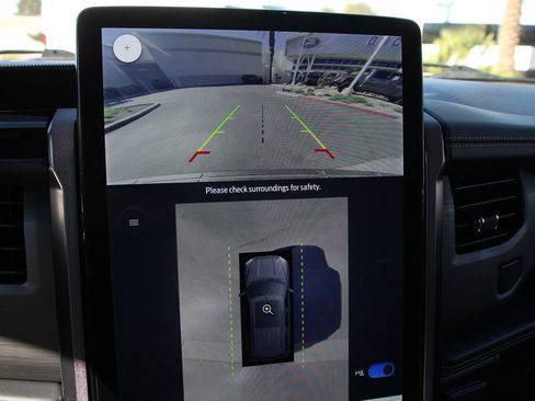 Certified 2022 Ford Expedition Max Platinum image 32