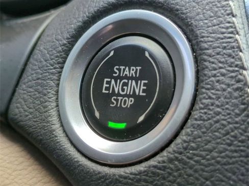 Used 2023 Cadillac CT5 Luxury image 16