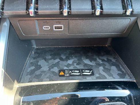 Certified 2024 Chevrolet Colorado LT w/ LT Convenience Package II image 32