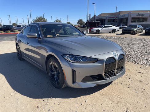 Used 2023 BMW i4 eDrive40 RWD image 7