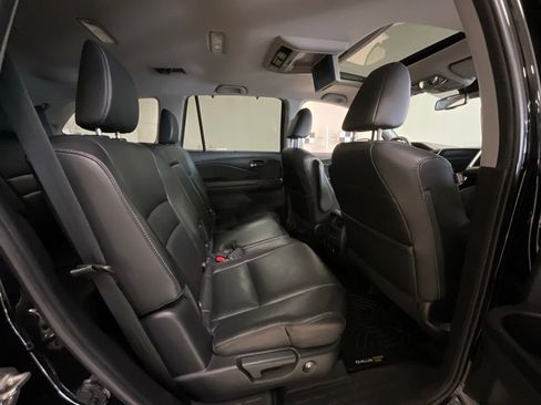 Used 2016 Honda Pilot Touring image 20