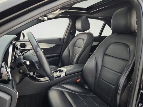 Used 2018 Mercedes-Benz C 300 Sedan image 16