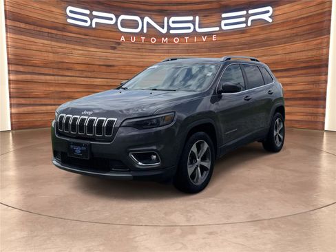 Used 2019 Jeep Cherokee Limited AWD/4WD image 1