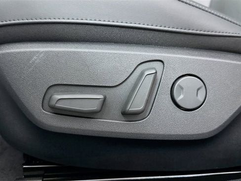 New 2025 Kia EV6 Wind image 22