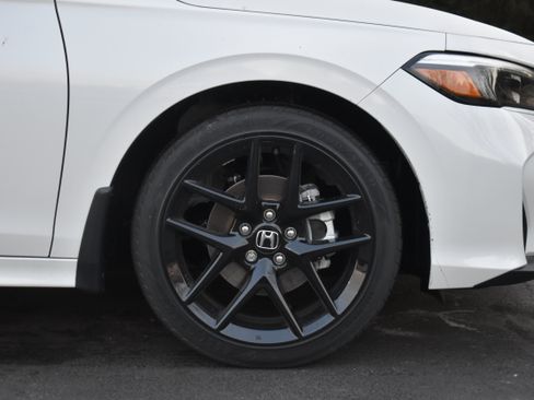 New 2026 Honda Civic FWD Hybrid Sedan image 10