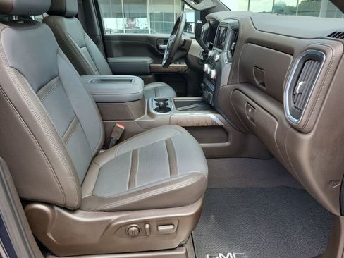 Certified 2021 GMC Sierra 2500 Denali w/ Denali Ultimate Package AWD/4WD image 29