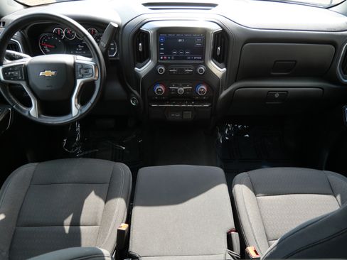 Used 2021 Chevrolet Silverado 1500 LT AWD/4WD image 19