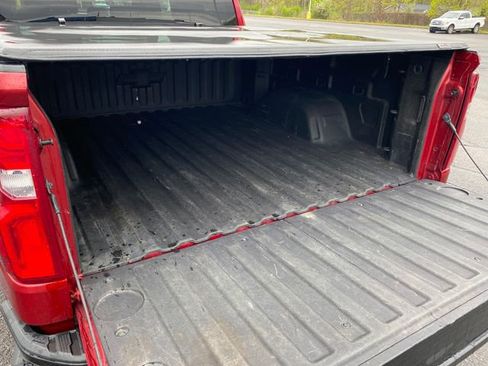 Used 2021 Chevrolet Silverado 1500 LT Trail Boss w/ Bed Protection Package AWD/4WD image 19