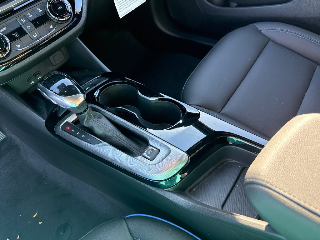 New 2026 Buick Envista Sport Touring w/ Convenience I Package FWD image 24