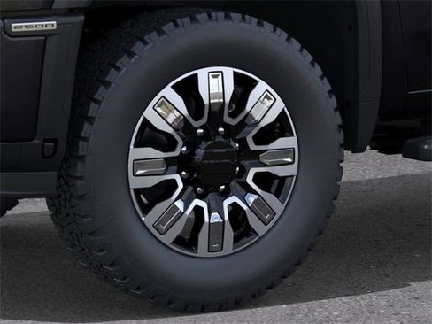 New 2025 GMC Sierra 2500 Denali w/ Denali Reserve Package image 9