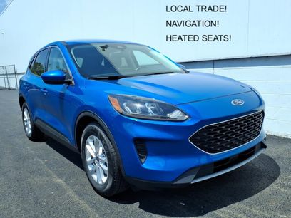 Used 2021 Ford Escape SE w/ Cold Weather Package