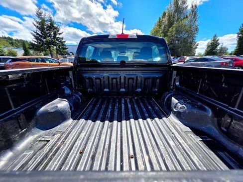 Used 2019 Ford Ranger XL w/ Equipment Group 101A Mid AWD/4WD image 13