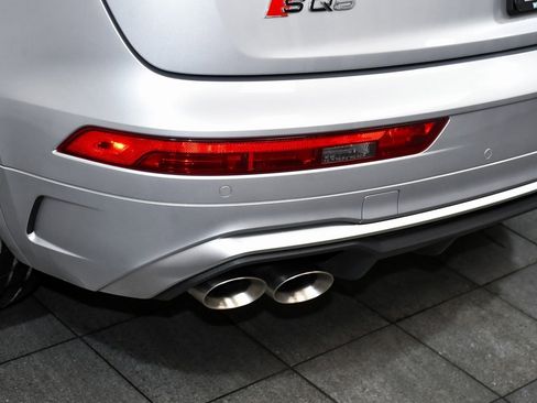 Used 2022 Audi SQ5 Premium Plus w/ Premium Plus Package image 83