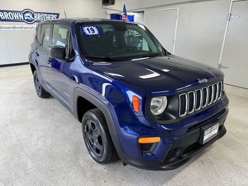 Used 2019 Jeep Renegade Sport AWD/4WD image 11