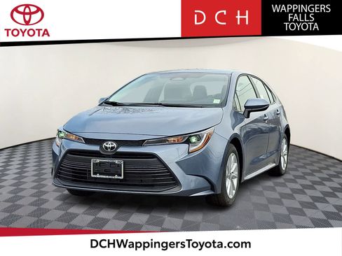 New 2026 Toyota Corolla LE image 1