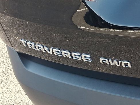 Certified 2023 Chevrolet Traverse LT w/ LT Premium Package AWD/4WD image 35