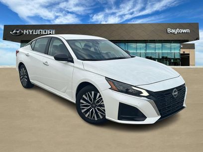 Used 2024 Nissan Altima 2.5 SV