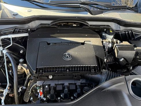 Used 2023 Acura MDX A-Spec image 10